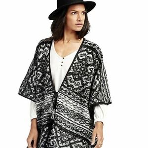 Lucky Brand Black Intarsia Boho Blanket Poncho OS